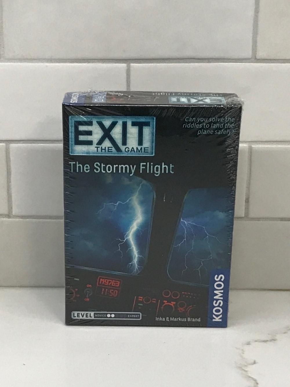 * NEW* EXIT the Game - The Stormy Flight Edition
